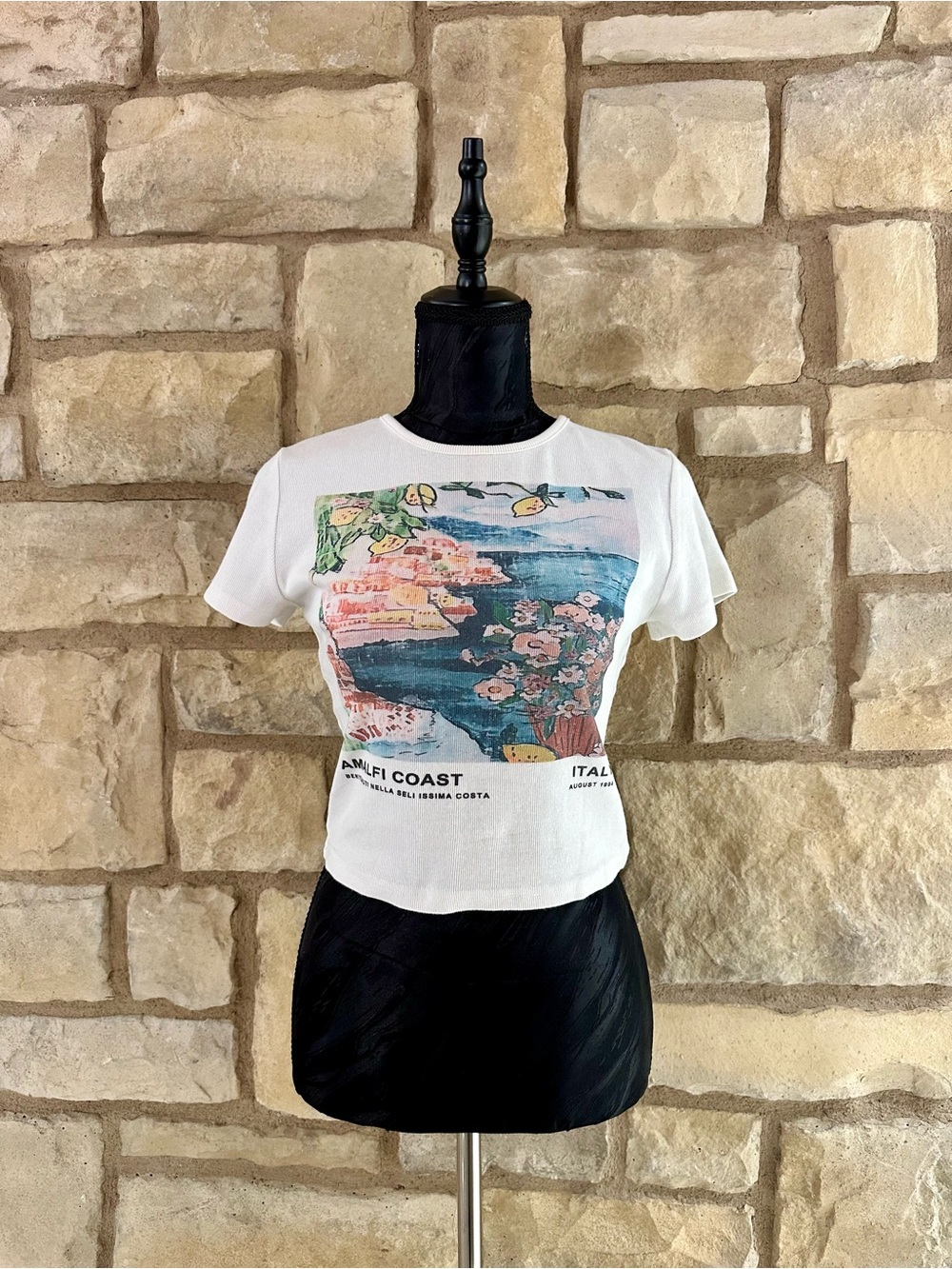 White Graphic Coastal Print Crop Tee
